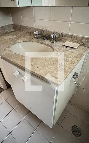 Apartamento para alugar com 115m², 3 quartos e 2 vagasBanheiro Social