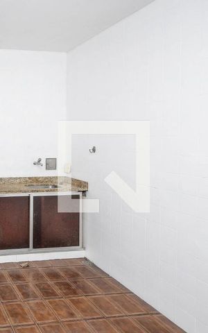 Casa à venda com 400m², 3 quartos e 6 vagasCozinha