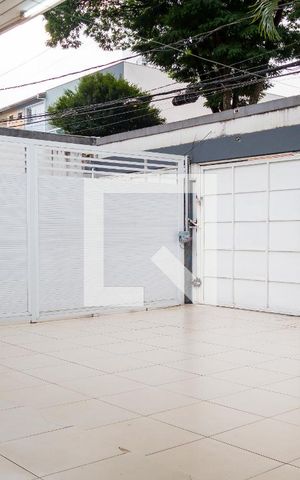 Casa à venda com 500m², 5 quartos e 5 vagasGaragem/ Churrasqueira Casa 1