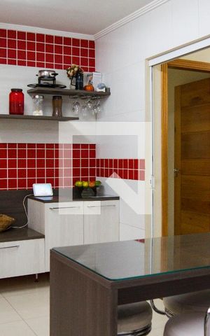 Casa à venda com 500m², 5 quartos e 5 vagasCozinha