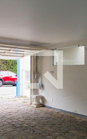 Casa à venda com 500m², 5 quartos e 5 vagasGaragem Casa 2