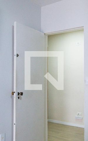 Casa à venda com 500m², 5 quartos e 5 vagasQuarto 3 Casa 1