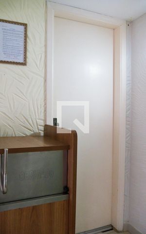 Casa à venda com 500m², 5 quartos e 5 vagasEntrada Casa 2