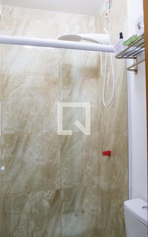 Casa à venda com 500m², 5 quartos e 5 vagasBanheiro Casa 4