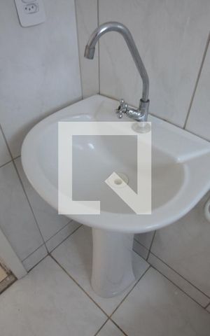Apartamento à venda com 66m², 2 quartos e 1 vagaBanheiro Social