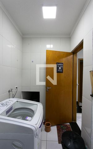 Casa de condomínio à venda com 100m², 2 quartos e 1 vaga Casa de condomínio à venda com 100m², 2 quartos e 1 vagaÁrea de Serviço
