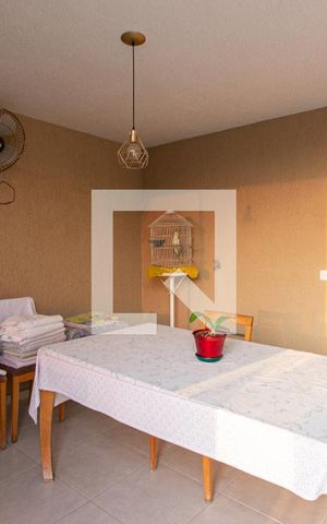 Casa de condomínio à venda com 100m², 2 quartos e 1 vaga Casa de condomínio à venda com 100m², 2 quartos e 1 vagaTerraço