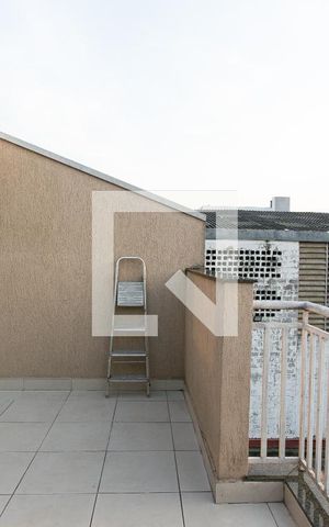 Casa de condomínio à venda com 100m², 2 quartos e 1 vaga Casa de condomínio à venda com 100m², 2 quartos e 1 vagaTerraço