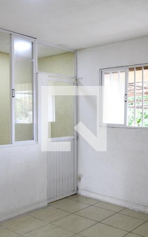 Casa à venda com 64m², 1 quarto e sem vagaCozinha
