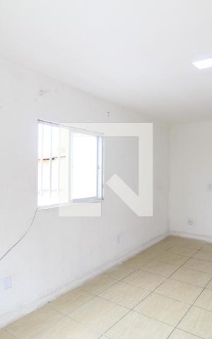Casa à venda com 64m², 1 quarto e sem vagaSala