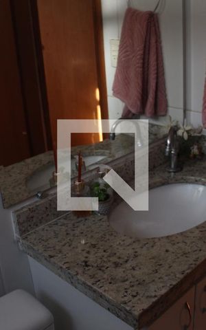 Apartamento para alugar com 50m², 2 quartos e 1 vagaBanheiro 