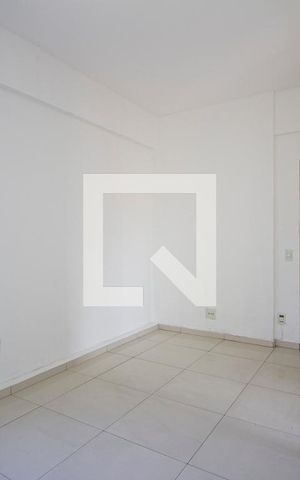 Apartamento para alugar com 65m², 2 quartos e sem vagaSala