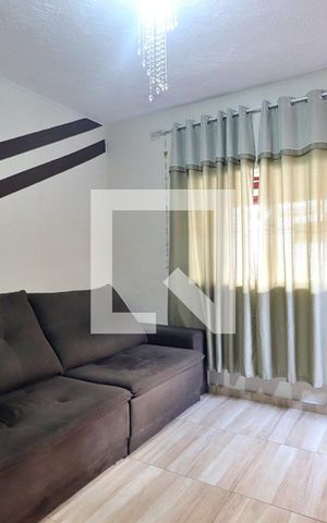 Casa à venda com 108m², 2 quartos e sem vagaSala