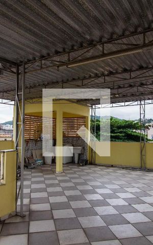 Casa à venda com 200m², 3 quartos e sem vaga Casa à venda com 200m², 3 quartos e sem vagaTerraço 1/Área de Serviço