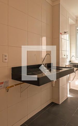 Apartamento para alugar com 43m², 2 quartos e 1 vaga Apartamento para alugar com 43m², 2 quartos e 1 vagaCozinha e Área de Serviço