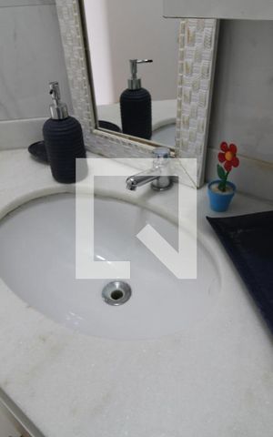 Apartamento à venda com 59m², 3 quartos e 1 vagaPia do banheiro