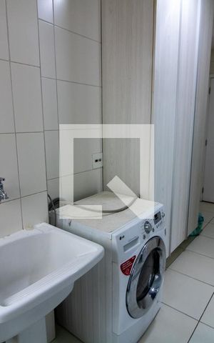 Apartamento à venda com 96m², 3 quartos e 2 vagas Apartamento à venda com 96m², 3 quartos e 2 vagasArea de Serviço