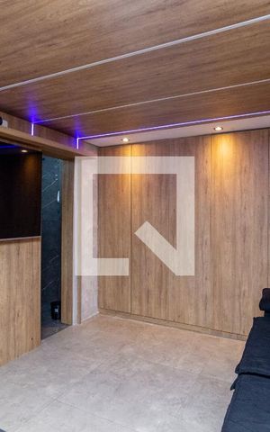 Studio à venda com 25m², 1 quarto e sem vaga Studio à venda com 25m², 1 quarto e sem vagaSala/Quarto