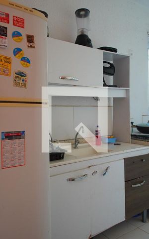 Casa à venda com 50m², 2 quartos e 1 vagaCozinha 