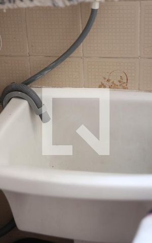 Apartamento para alugar com 90m², 2 quartos e 1 vagaÁrea de Serviço
