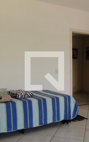 Casa de condomínio para alugar com 407m², 3 quartos e 2 vagasQuarto 1