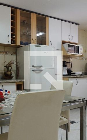 Casa de condomínio para alugar com 407m², 3 quartos e 2 vagasCozinha - Armários