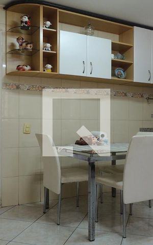 Casa de condomínio para alugar com 407m², 3 quartos e 2 vagasCozinha - Armários