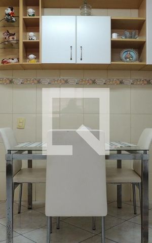 Casa de condomínio para alugar com 407m², 3 quartos e 2 vagasCozinha - Armários