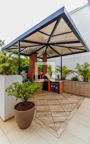 Apartamento à venda com 88m², 3 quartos e 2 vagas Apartamento à venda com 88m², 3 quartos e 2 vagasChurrasqueira