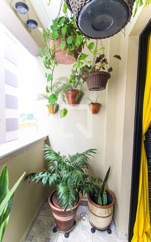 Apartamento para alugar com 64m², 2 quartos e 1 vaga Apartamento para alugar com 64m², 2 quartos e 1 vagaVaranda