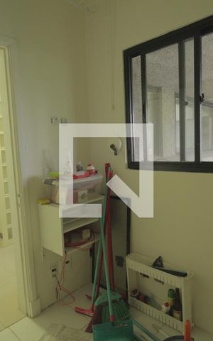 Apartamento para alugar com 650m², 3 quartos e 4 vagasQuarto de Serviço
