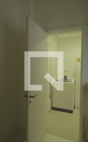 Apartamento para alugar com 650m², 3 quartos e 4 vagasQuarto de Serviço