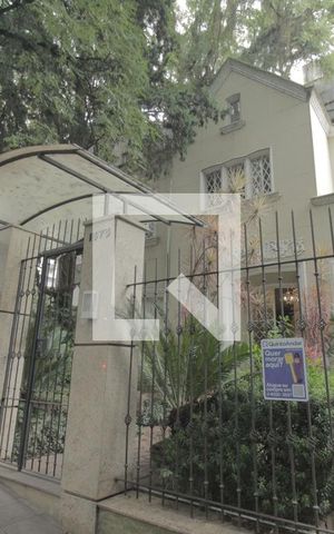 Apartamento para alugar com 650m², 3 quartos e 4 vagasFachada