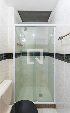 Apartamento para alugar com 64m², 2 quartos e 1 vagaBanheiro