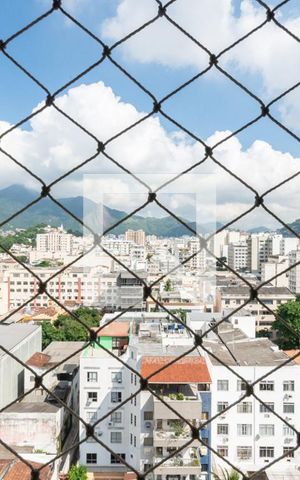 Apartamento para alugar com 64m², 2 quartos e 1 vagaVista