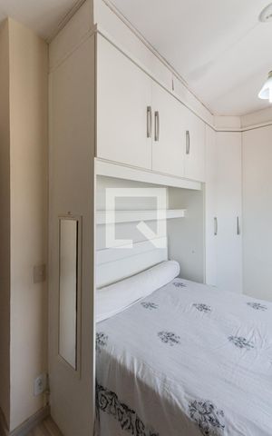 Apartamento para alugar com 64m², 2 quartos e 1 vagaQuarto 