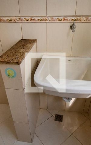 Apartamento à venda com 60m², 2 quartos e 2 vagas Apartamento à venda com 60m², 2 quartos e 2 vagasÁrea de Serviço
