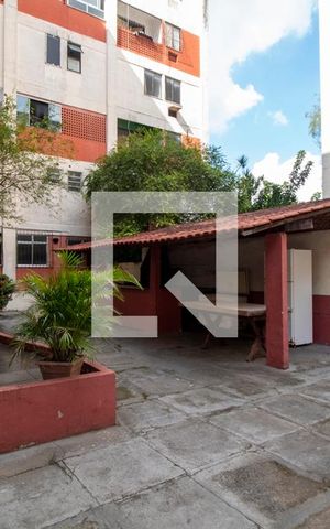 Apartamento à venda com 60m², 2 quartos e 2 vagas Apartamento à venda com 60m², 2 quartos e 2 vagasÁrea comum- Salão de festas