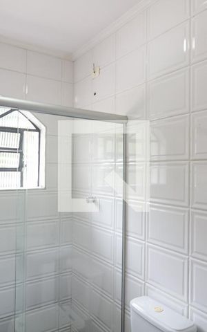 Casa à venda com 804m², 12 quartos e 3 vagas Casa à venda com 804m², 12 quartos e 3 vagasBanheiro Social Casa 1