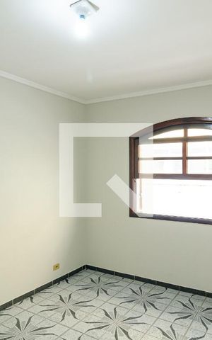 Casa à venda com 804m², 12 quartos e 3 vagas Casa à venda com 804m², 12 quartos e 3 vagasQuarto 3 Casa 1