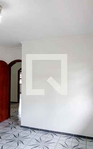 Casa à venda com 804m², 12 quartos e 3 vagas Casa à venda com 804m², 12 quartos e 3 vagasQuarto 4 Casa 1