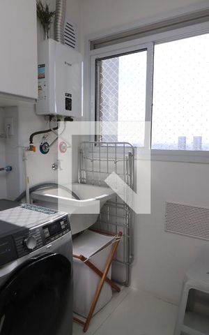 Apartamento à venda com 72m², 3 quartos e 1 vagaÁrea de Serviço