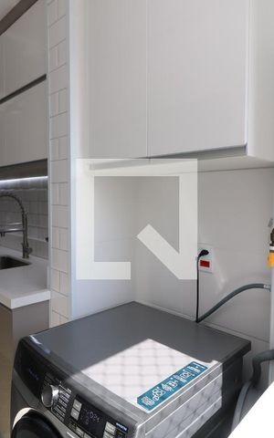 Apartamento à venda com 72m², 3 quartos e 1 vagaÁrea de Serviço