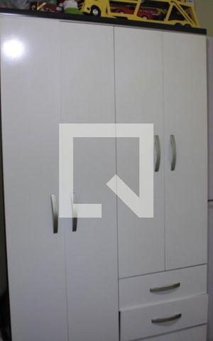 Apartamento à venda com 74m², 3 quartos e 2 vagasQuarto 3