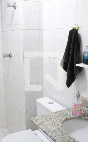 Apartamento à venda com 74m², 3 quartos e 2 vagasBanheiro