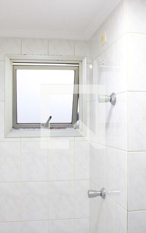 Apartamento à venda com 74m², 3 quartos e 2 vagasBanheiro