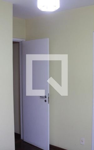 Apartamento à venda com 74m², 3 quartos e 2 vagasQuarto 2