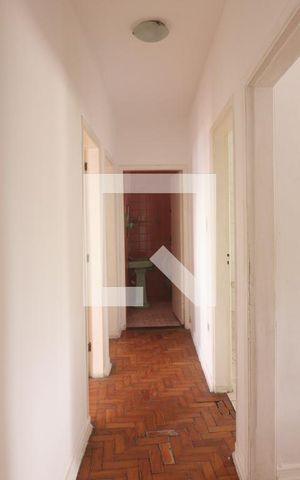 Casa à venda com 472m², 3 quartos e 3 vagasCorredor
