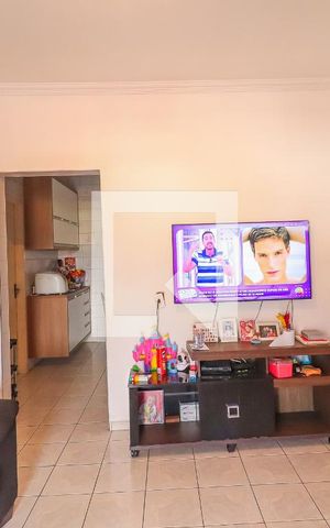 Casa à venda com 190m², 4 quartos e 1 vaga Casa à venda com 190m², 4 quartos e 1 vagaSala