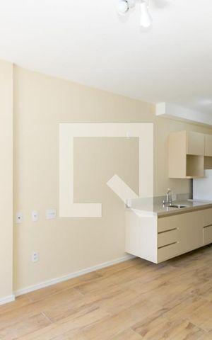 Studio para alugar com 26m², 1 quarto e sem vaga Studio para alugar com 26m², 1 quarto e sem vagaStudio